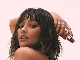 Shay Mitchell is vandaag jarig en dat vieren we graag met jullie