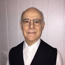 Bernard Kania's Instagram, Twitter & Facebook