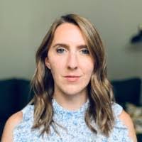 Ashley Loch's Instagram, Twitter & Facebook