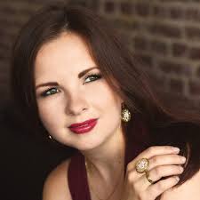 Light of Love by Anna Gold (2023) : Painting Acrylic