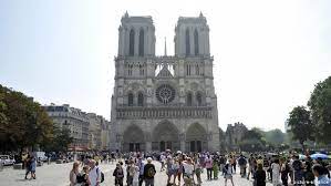 The notre dame cathedral paris or notre dame de paris (meaning 'our lady of paris' in french) is a gothic cathedral located in the fourth arrondissement of paris, france, it has its main entrance to the. Wie Einsturzgefahrdet Ist Die Weltberuhmte Kathedrale Notre Dame Kultur Dw 11 01 2020