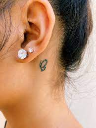 30+ alluring flowers and butterfly tattoos. Butterfly Tattoo Behind Ear In 2021 Behind Ear Tattoos Tattoos Clover Tattoos