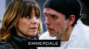 Marlon Plants Drugs On Dylan