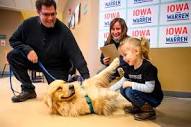 Elizabeth Warren's dog Bailey is campaigning in Iowa while she's ...