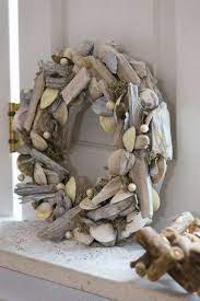 Basteln sie mehrere dieser muschelbilder mit unterschiedlichen muscheln und ordnen sie sie zu einer kleinen galerie an. 27 Maritime Deko Ideen Fur Drinnen Und Draussen Maritime Deko Treibholz Projekte Basteln Mit Muscheln