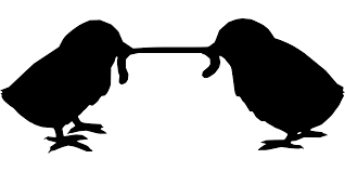 Dan mucullah sebuah kunci keberhasilan yang manis, yang dapat diraih dari sebuah keyakinan dalam hati. Svg Cacing Makan Anak Ayam Imej Ikon Svg Percuma Svg Silh