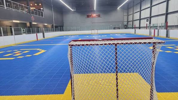 Hbll Laval Viens voir le nouveau centre à Laval avec tous les changements réalisés. Saison hiver 2024 Voici nos places restantes Dimanche E Mercredi ME et MR Vendredi E+ Amènes ton équipe !