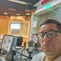 DOC) Confesiones de un periodista +50