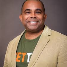 It's always a great day at the Marine For Life office when the 18th  Sergeant Major of the Marine Corps, SMMC Green, and the Director of Marine  and Family Programs, BGen Stein, stop