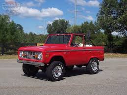 About This Vehicle Odometer 98 000 Engine V8 Body Style Suv Transmission Manual Exterior Color Red Interior Color Parchme Ford Bronco Bronco Early Bronco
