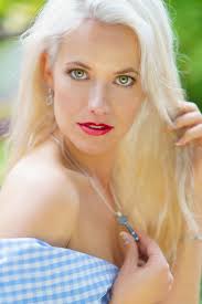 Colin Ackroyd just dug this out of Nans photos 😍😍