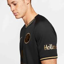 Latest official kaizer chiefs jerseys available with player printing. 2019 20 Nike Kaizer Chiefs 3rd Jersey Soccerpro
