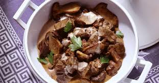 Wildschweingulasch Rezept Schweine Gulasch Wildschweingulasch Lebensmittel Essen