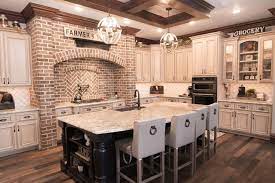 Brick backsplash like marble, travertine, glass browse our projects for brick backsplash design, ideas, and photos. Backsplash Tile Antique White Arabesque Beige Grout Chamois Country Kitchen Backsplash Farmhouse Kitchen Design Brick Backsplash Kitchen