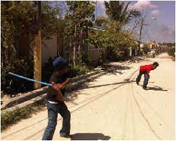 Top 10 de juegos de los dominicanos, esperando que les traiga algunos recuerdos, dejenme sus comentarios acerca de cuales eran sus 3 juegos. Vitilla Wikipedia La Enciclopedia Libre