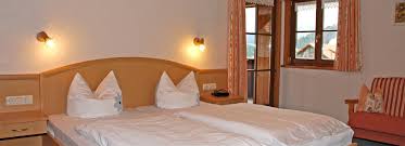 Hier findest du 17 ferienhäuser & ferienwohnungen mit sauna in bad hindelang. Belegungsplan Ferienhof Ammann Ihr Urlaubsort Gesundheitshof Und Bauernhof In Der Ferienregion Allgau Bad Hindelang Unterjoch 5 Ferienwohnungen Fur Sie