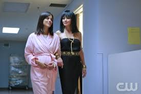 Brenda and dylan in love. Bild Zu Shannen Doherty 90210 Bild Jessica Lowndes Shannen Doherty Filmstarts De