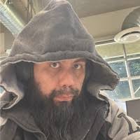 7 "Vicente Quiñones" profiles