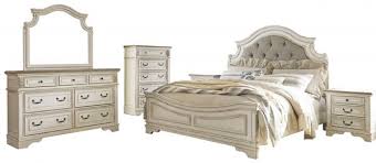 Signature Design By Ashley Realyn 3 Piece Two Tone King California Bedroom Set B743 58 56 97 31 36 Miskelly Furniture