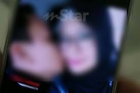 Tentu kak, alfi cinta kak dian, alfi sayang kak dian.alfi juga mau jadi suami kak dian kalo alfi sudah. Dah Minta Maaf Apa Lagi Dia Nak Isteri Curang Hingga Hamil 2 Bulan Bingung Ungkit Kisah Silam Suami Terlanjur Dengan Ex Gf Viral Mstar