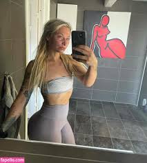 Johanna Juhlin  johannajuhlin  johannnajuhlin Гола изтичане OnlyFans  снимка 45 - Nudogram v2.1