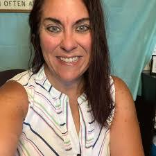 Amy Kraus's Instagram, Twitter & Facebook