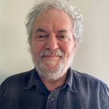 Cindy Browne's Instagram, Twitter & Facebook