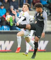 View his overall, offense & defense attributes, compare him with other players in the game. Admira Verzichtet Auf Eine Rekordablose Fur Emanuel Aiwu Kurier At