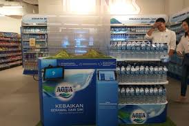 Namun, di korea selatan hal ini diperbolehkan. Aqua Hadirkan Pojok Hidrasi Sehat Di Farmers Market Serpong Republika Online