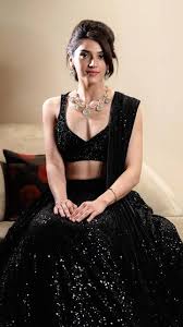 लटकत बरसट क दग कसव पहन Mehreen Pirzada स बलउजsexiezpix Web Porn