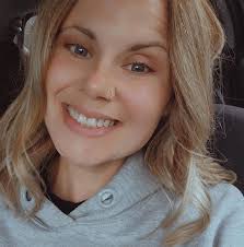 Looking for a protein breakfast smoothie that does not have protein powder  in it. Not even sure what that would consist of 😕