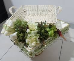 Hantaran untuk en tunang · jam tangan · sirih junjung · cupcakes · kek lapis sarawak · cincin kahwin hantaran untuk saya · mas kahwin · gelang / rantai · sireh junjung · jam tangan · kek. Myputerikusayang Gubahan Hantaran Dan Bunga Di Seri Kembangan Selangor