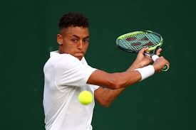 Jun 29, 2021 · joão sousa, de 32 anos, não conseguiu ontem dar um pontapé na crise de resultados pela qual continua a passar, ao ser eliminado na primeira ronda do torneio de wimbledon. Wimbledon 2019 Paul Jubb Shows Signs Of Promise But Joao Sousa Shows Him No Mercy On Debut