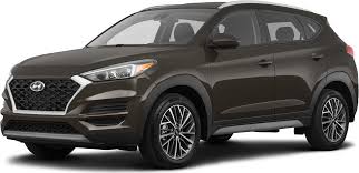 Search from 22 used hyundai tucson cars for sale, including a 2020 hyundai tucson se, a 2020 hyundai tucson sel, and a 2020 hyundai tucson sport ranging in price from $22,179 to $36,800. 2020 Hyundai Tucson Reviews Pricing Specs Kelley Blue Book