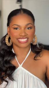 Minimal Bridal Look: Less is More for a Stunning Wedding