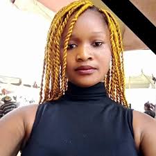 WIVES, IT'S NOT A BIG DEAL TO SUBMIT YOUR SALARY TO YOUR HUSBANDS. His  friends will say he's a lucky man, his family will say you're a good wife,  and your children