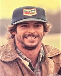 Gary Hubbard's Instagram, Twitter & Facebook