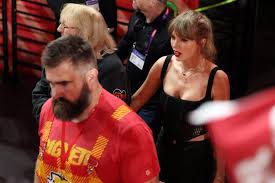 Jason Kelce Says His Daughters Couldn’t Stop Calling Taylor Swift This When They First Met Her
