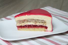Entremets Vanille Fruits Rouges8 Gateaux Alimentaires Gateaux Et Desserts Gateau Fruits Rouges