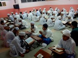 Maahad tahfiz kiblah mengamalkan sistem pengajian bersepadu yang kurikulum tahfiz kiblah ( target hafazan 30 juzuk al quran dengan tempoh masa kurang dari 4 tahun dengan penilaian hifz,tahriri dan tajwid ). Melaka Buka Pusat Tahfiz Di Alor Gajah
