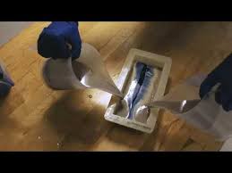 Ce Superbe Savon Maison Mele 3 Couleurs Pour Donner Un Bel Effet Evoquant Une Volute De Fumee Evoluant Au Gre De La Gravite Soap Making Soap How To Make
