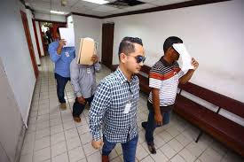 Majikan atau pati yang ingin membuat pendaftaran bagi permohonan permit dan visa dengan kdn. Didenda Menggaji Warga Asing Tiada Permit