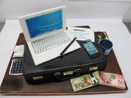 Check out our laptop cake selection for the very best in unique or custom, handmade pieces from our shops. Pin On Laptop Torte