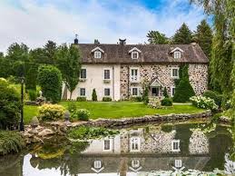 Maison A Vendre A Saint Cesaire 1 599 000 House Styles Mansions House