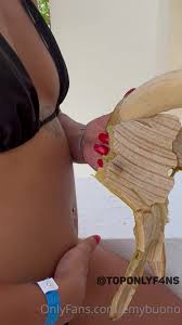 Emy Buono molto vogliosa Ofans | Solopornoitaliani