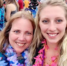 Getting ready to see Jimmy at the MidFlorida Amphitheater. Last live show I  attended