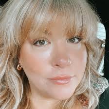 Aimee Xiong's Instagram, Twitter & Facebook