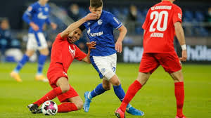 Am letzten spieltag vor corona gab ein ein 1:1 im heimspiel gegen die tsg hoffenheim. Bundesliga Schalke Spielt Fettnapfchen Sport Sz De