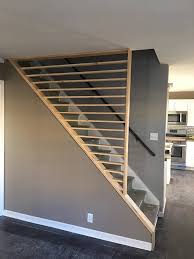 Great Alternative Way For Finishing Up The Stair Credits To My Fellow Rehaber Penny Goodenough From Pm Escalier Relooking Amenagement Escalier Idees Escalier