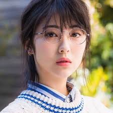 ボード 浜辺美波 のピン